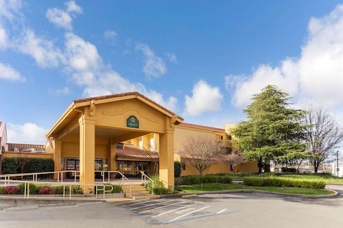 La Quinta Inn & Suites by Wyndham Redding