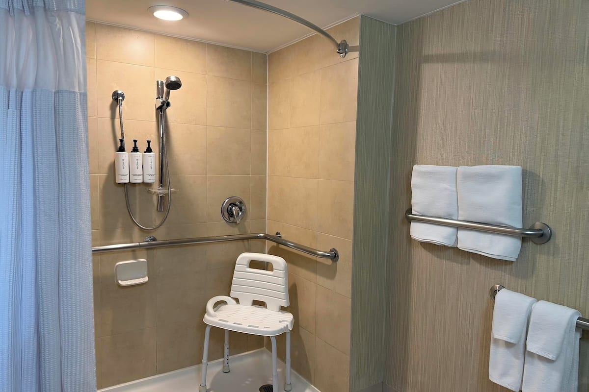 1 bedroom, premium bedding, desk, blackout curtains