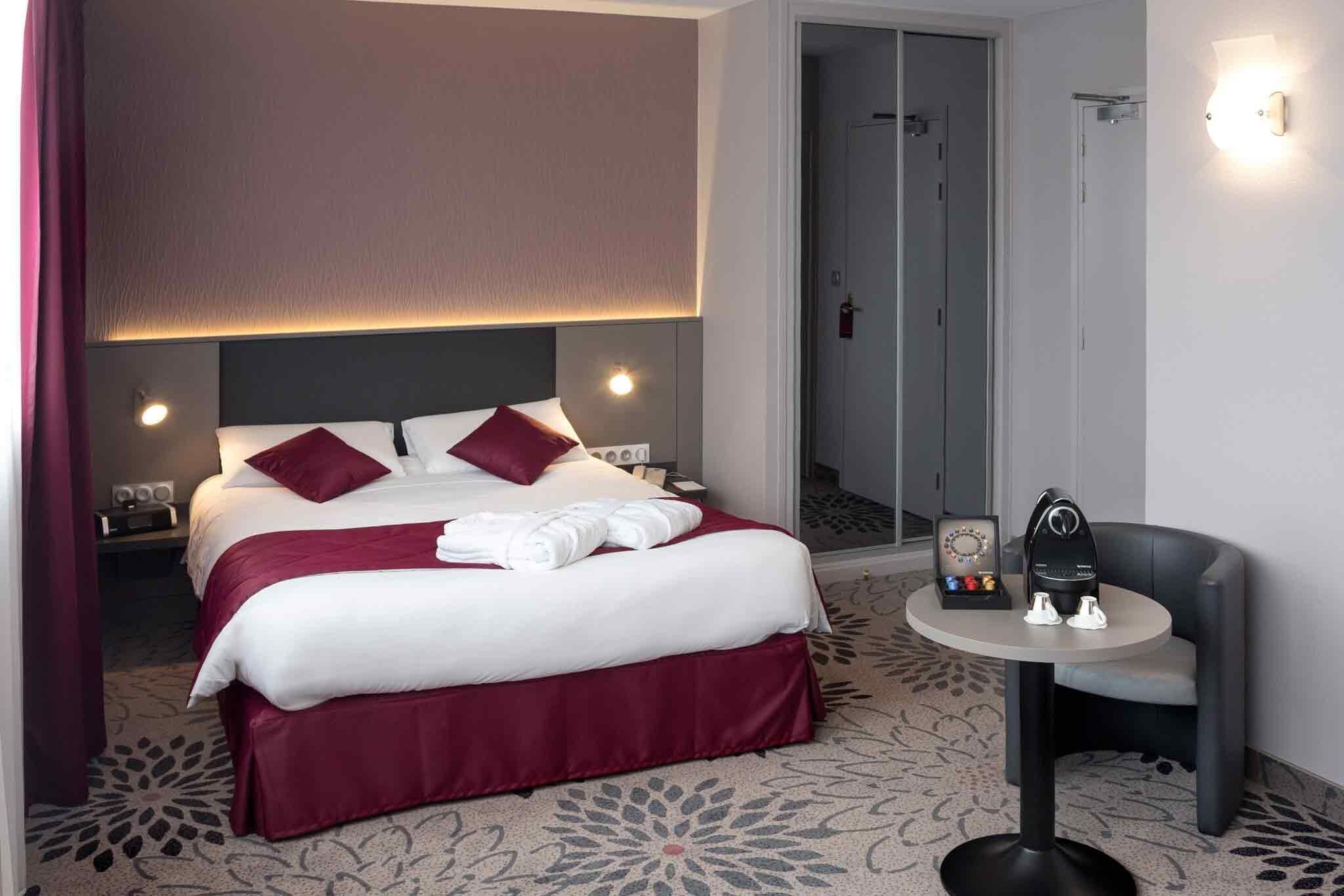 객실 내 금고, 책상, 다리미/다리미판, 무료 유아용 침대