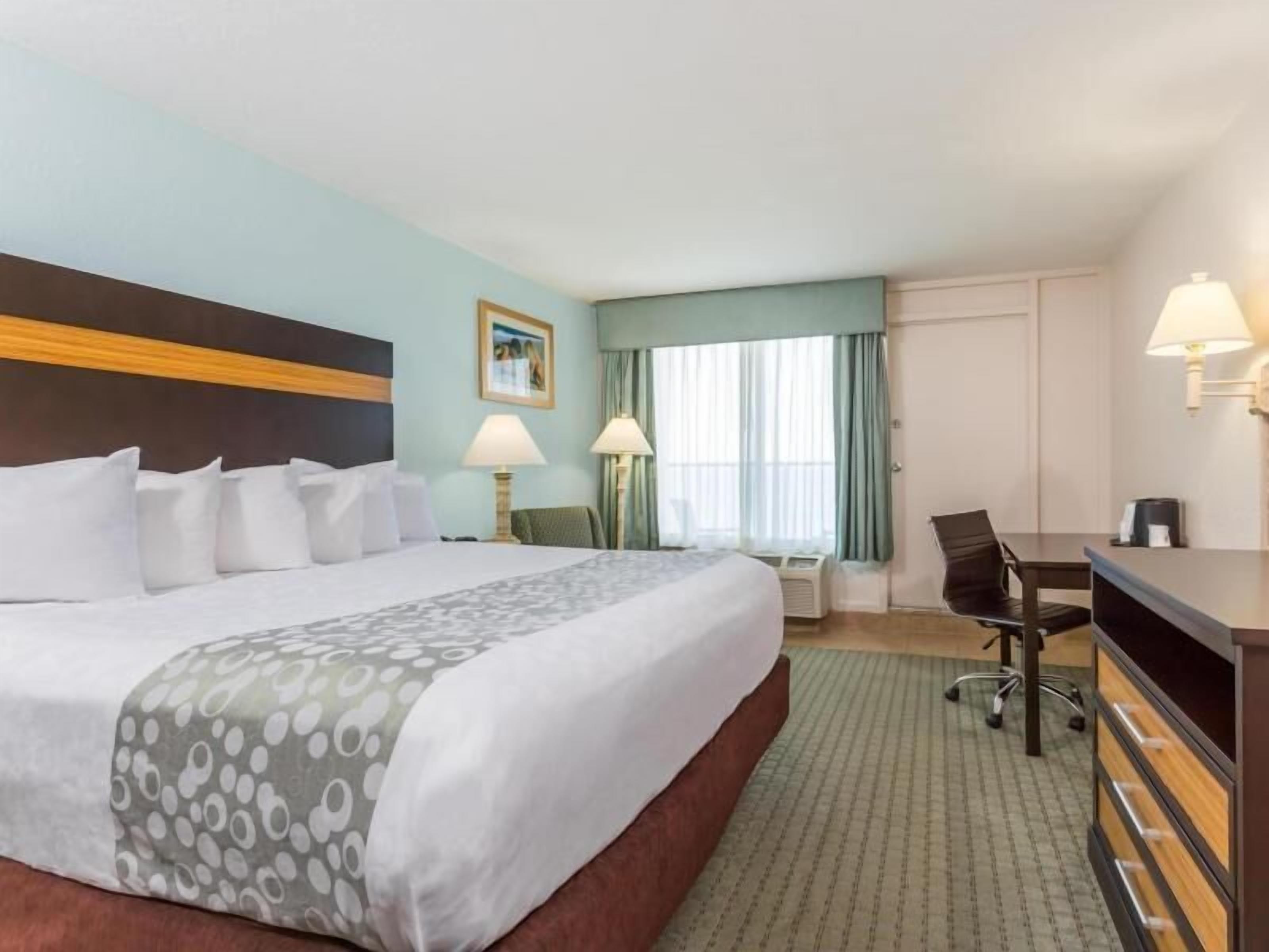 In-room safe, desk, iron/ironing board, free cots/infant beds