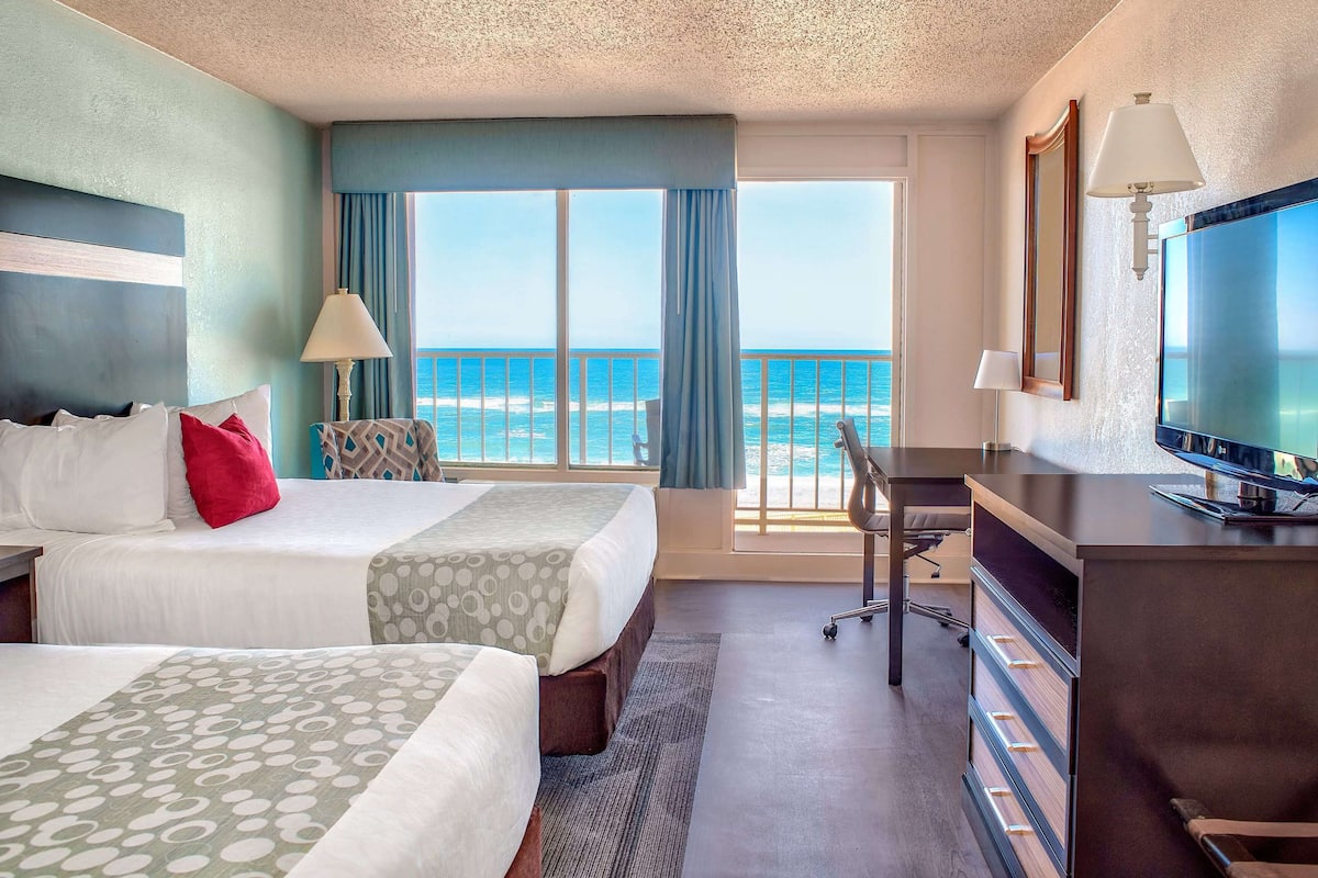 In-room safe, desk, iron/ironing board, free cots/infant beds