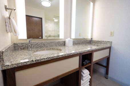 Drury Plaza Hotel Orlando Disney Springs Area - Image 82