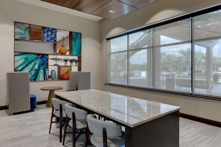 Drury Plaza Hotel Orlando Disney Springs Area - Image 13