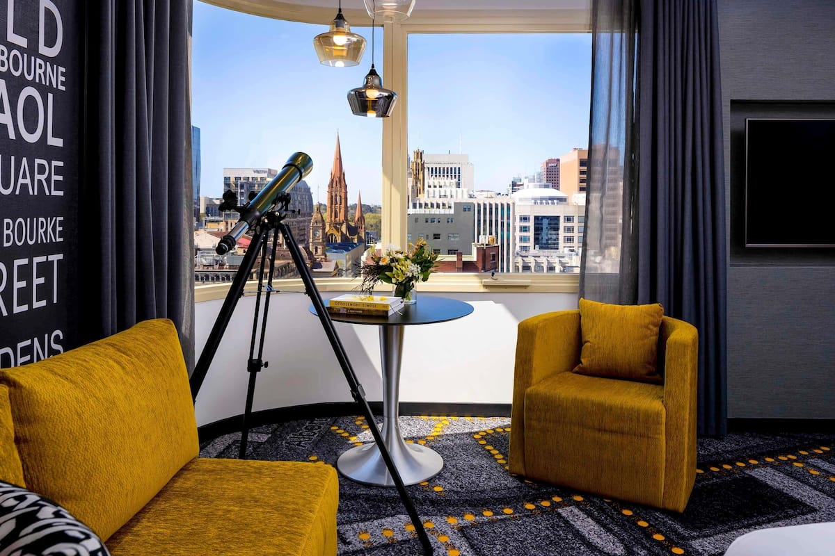 Deluxe Room, 1 King Bed