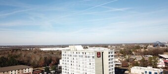 Clarion Hotel Fort Mill Near Amusement Park