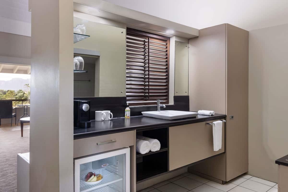 Minibar, coffres-forts dans les chambres, ameublement personnalisé