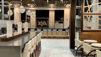 Bar (in der Unterkunft)