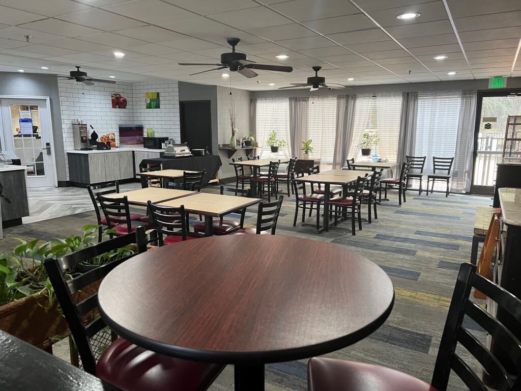 Ilmainen päivittäinen buffetaamiainen 