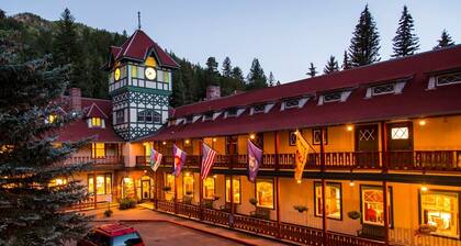 The Historic Redstone Inn