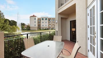 Suite Deluxe, 1 cama King size, para no fumadores | Vista desde la habitación
