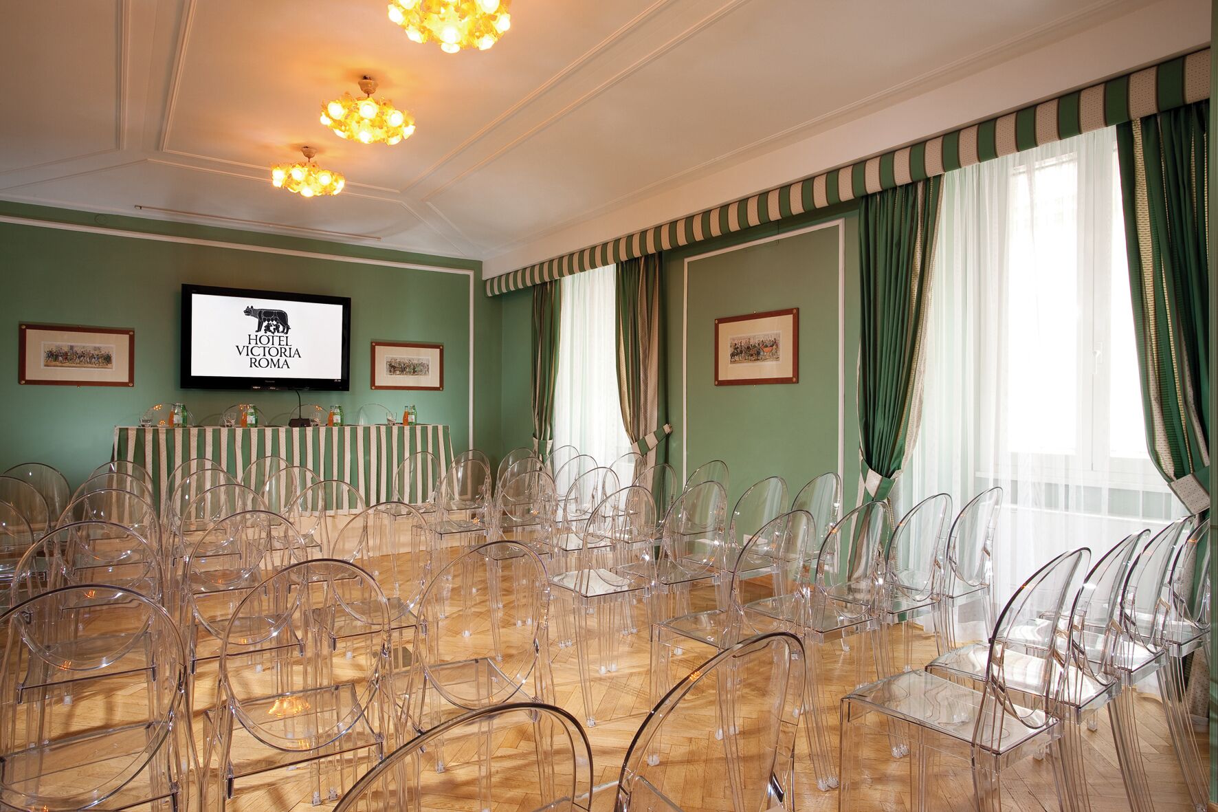 De Victorias Hotel Roma HOTEL VICTORIA ROM 4* (Italien) Von € 88