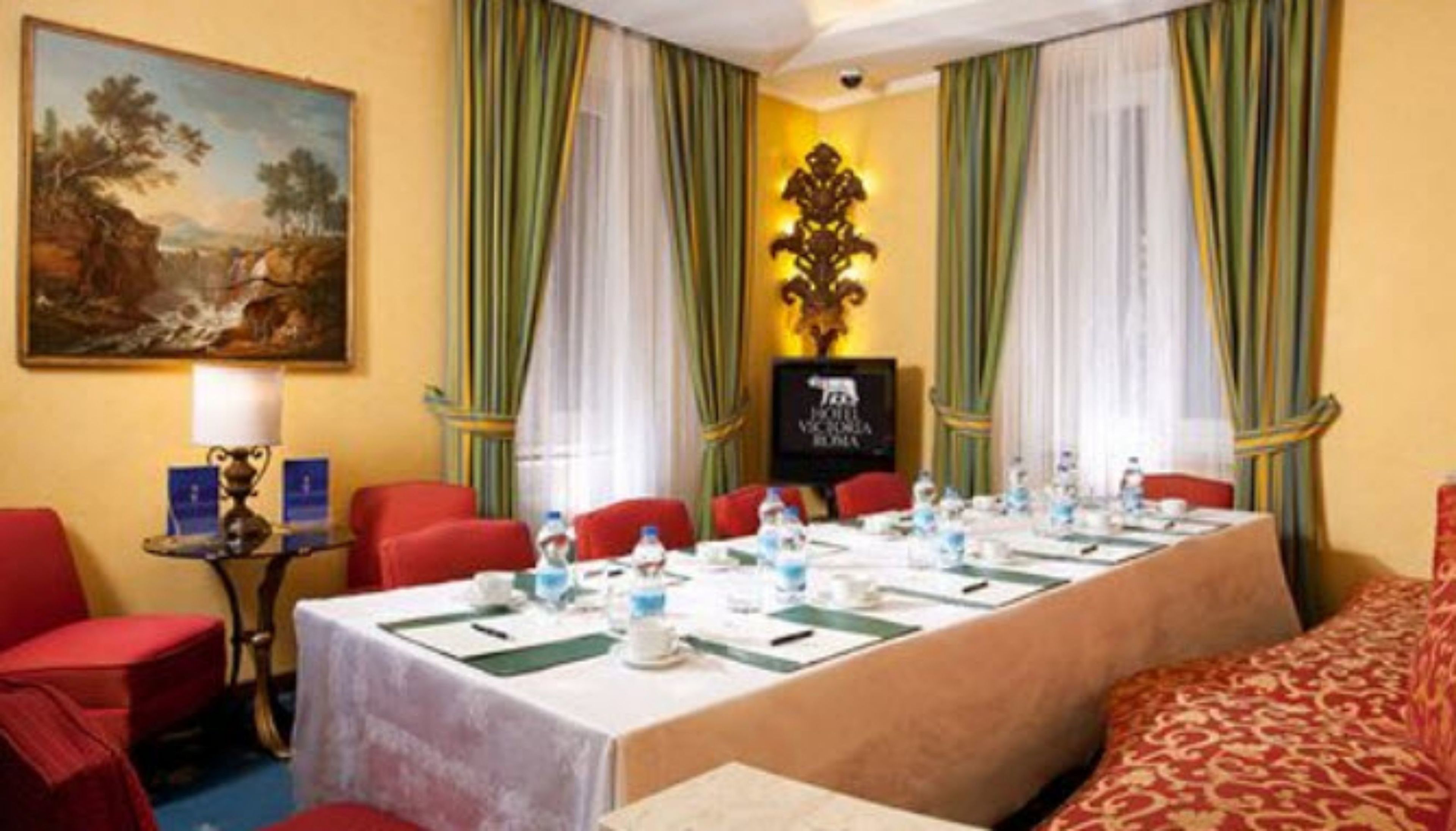 De Victorias Hotel Roma HOTEL VICTORIA ROM 4* (Italien) Von € 88