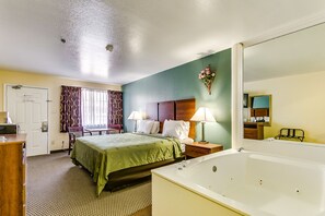 Down comforters, individually furnished, desk, blackout drapes - Baymont by Wyndham Willow Park (Aledo)