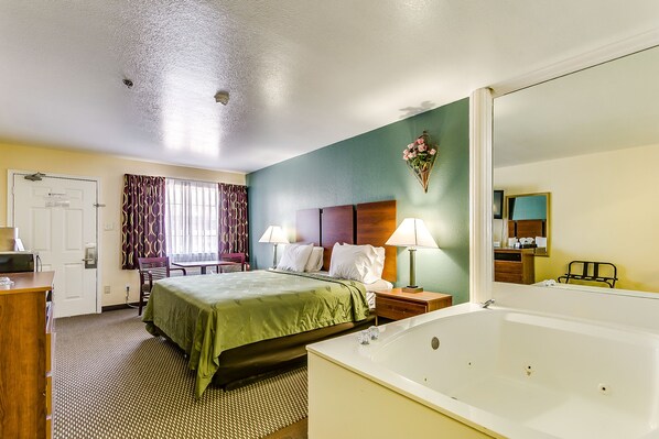 羽绒被、特色家居、办公桌、遮光窗帘