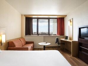 Ropa de cama de alta calidad y escritorio 