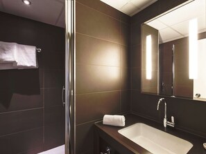Minibar, in-room safe, desk, blackout curtains