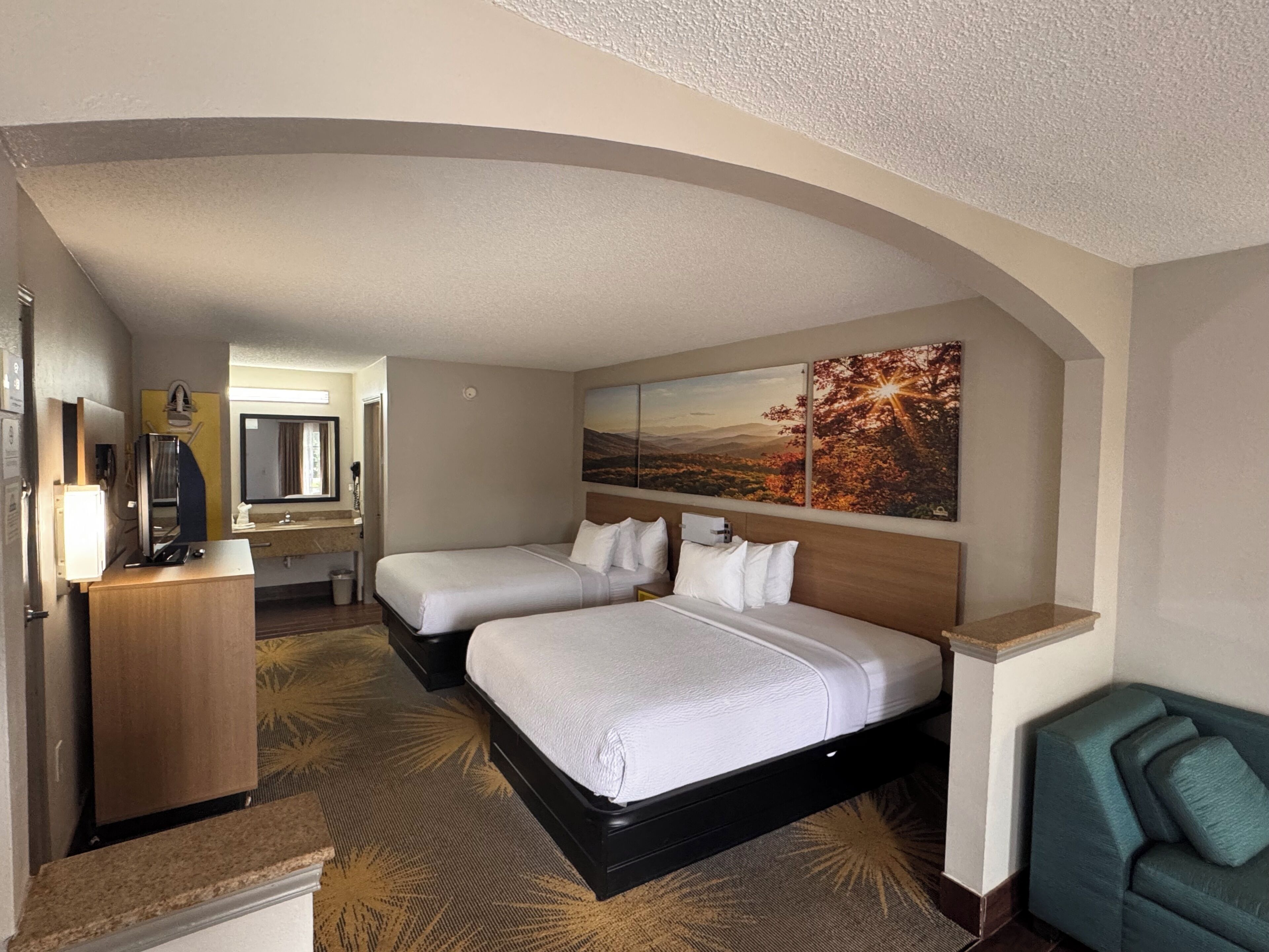 Room, Multiple Beds, Non Smoking