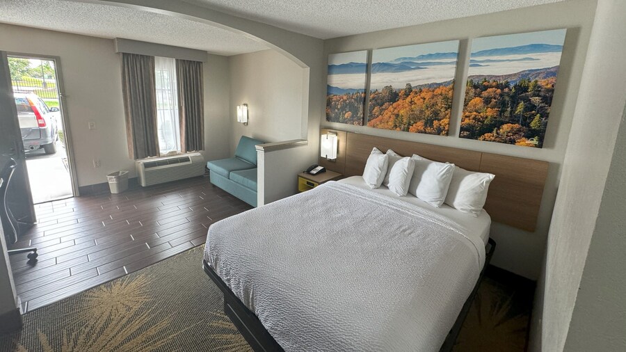 Days Inn & Suites by Wyndham Tuscaloosa - Univ. of Alabama