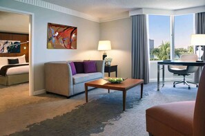Superior Suite, 1 King Bed | Premium bedding, pillow-top beds, in-room safe, desk