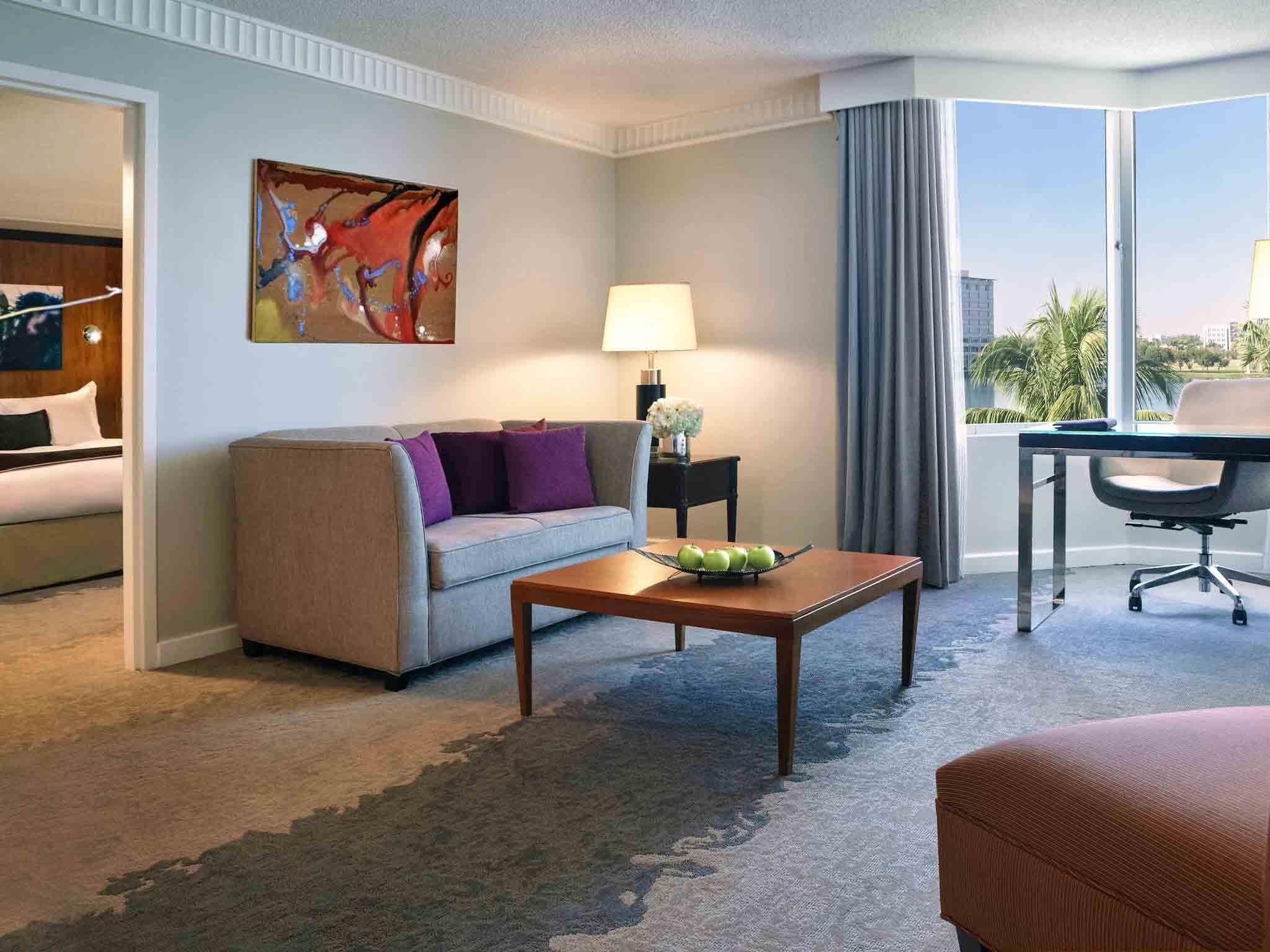 Svit Superior - 1 kingsize-säng | Sängtillbehör av högsta kvalitet och bäddmadrasser