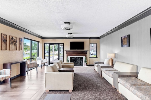 Red Lion Hotel Portland Airport