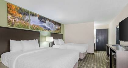 Clarion Pointe Jasper