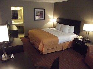 Standard Room, 1 King Bed, Non Smoking - Quality Inn Phoenix Airport (Phoenix)