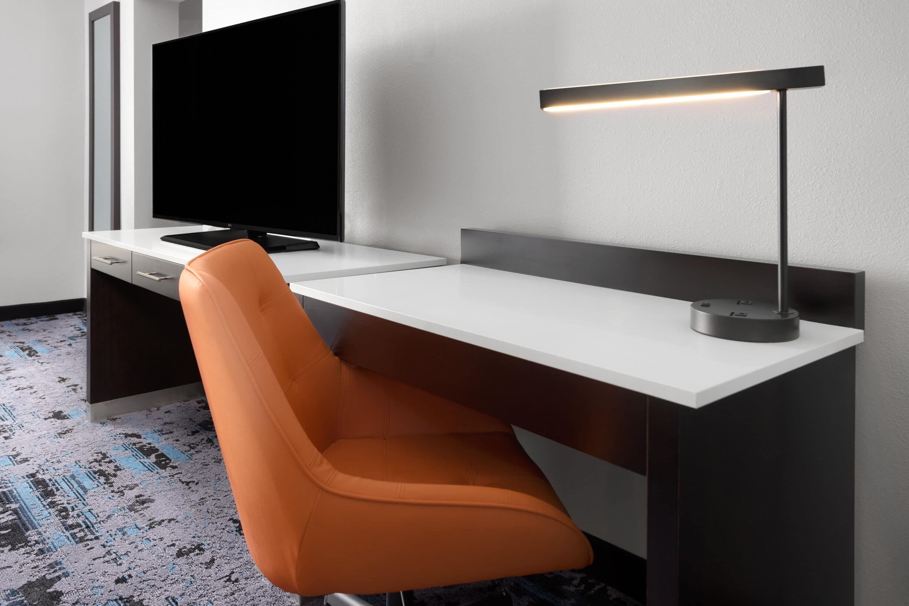 Suite, 2 grands lits, non-fumeur | Literie de qualité, lit avec matelas en mousse à mémoire, bureau