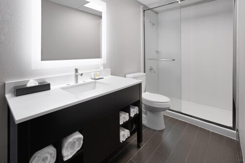 Hawthorn Extended Stay by Wyndham Chambersburg