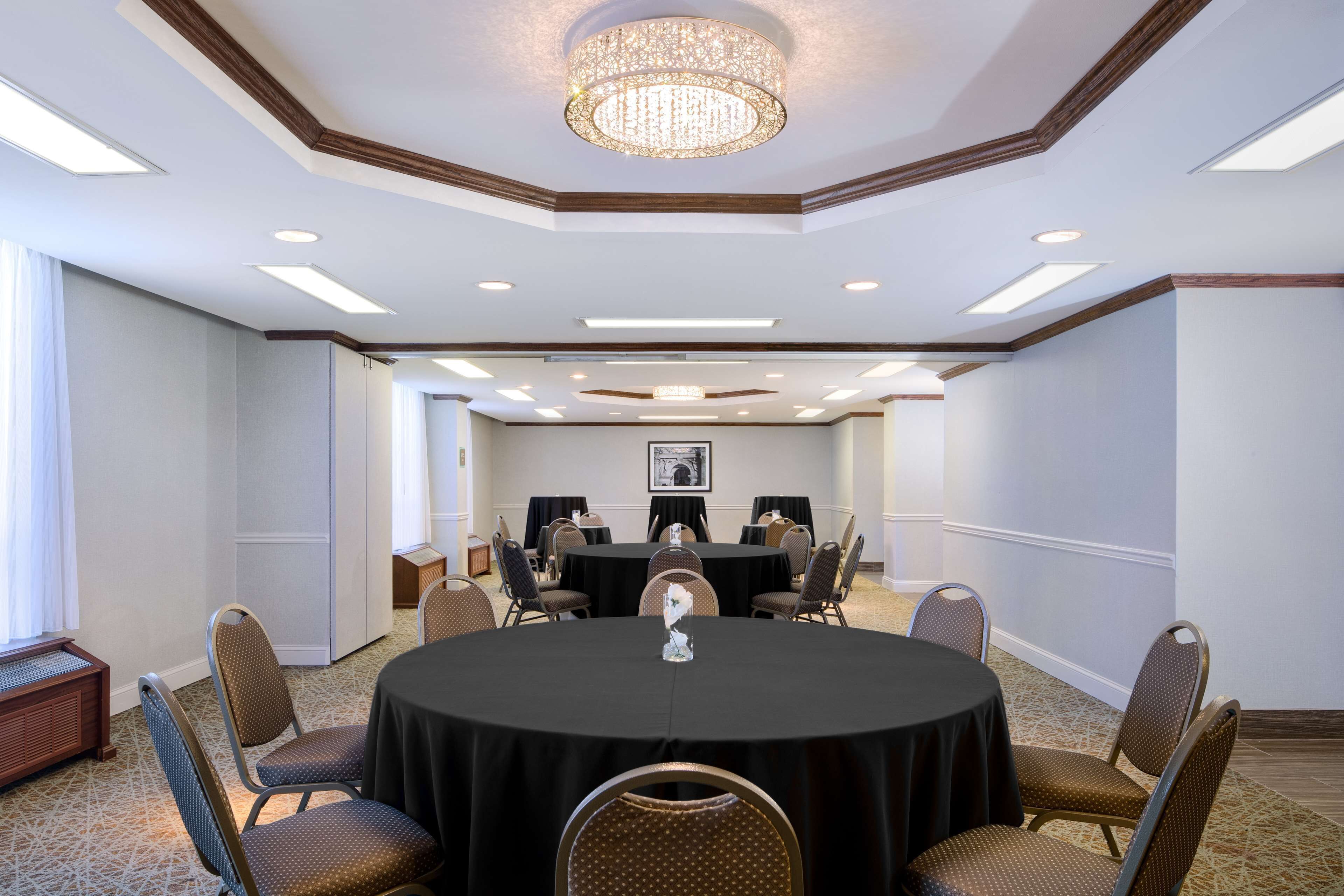 Foto - Doubletree by Hilton Philadelphia Airport