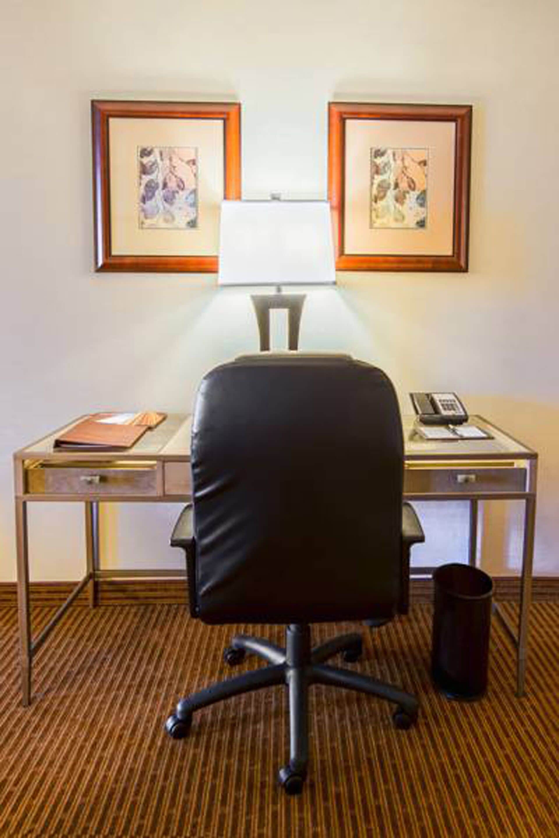 1 bedroom, premium bedding, in-room safe, desk