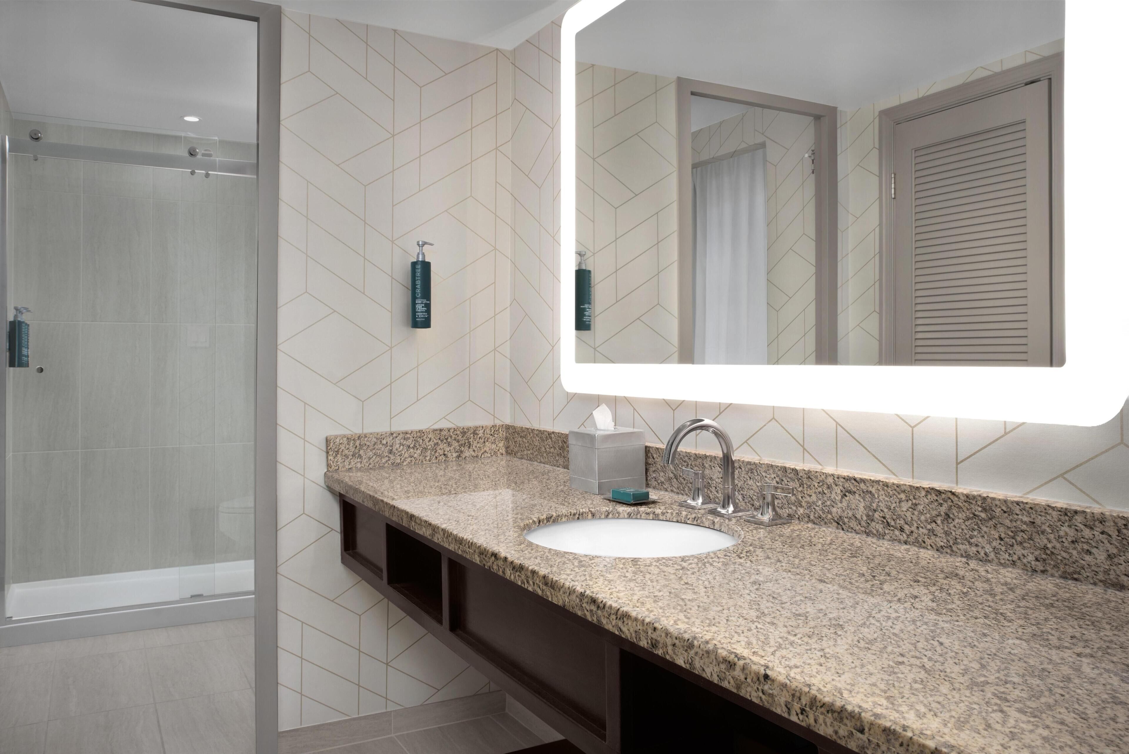 Foto - Doubletree by Hilton Philadelphia Airport