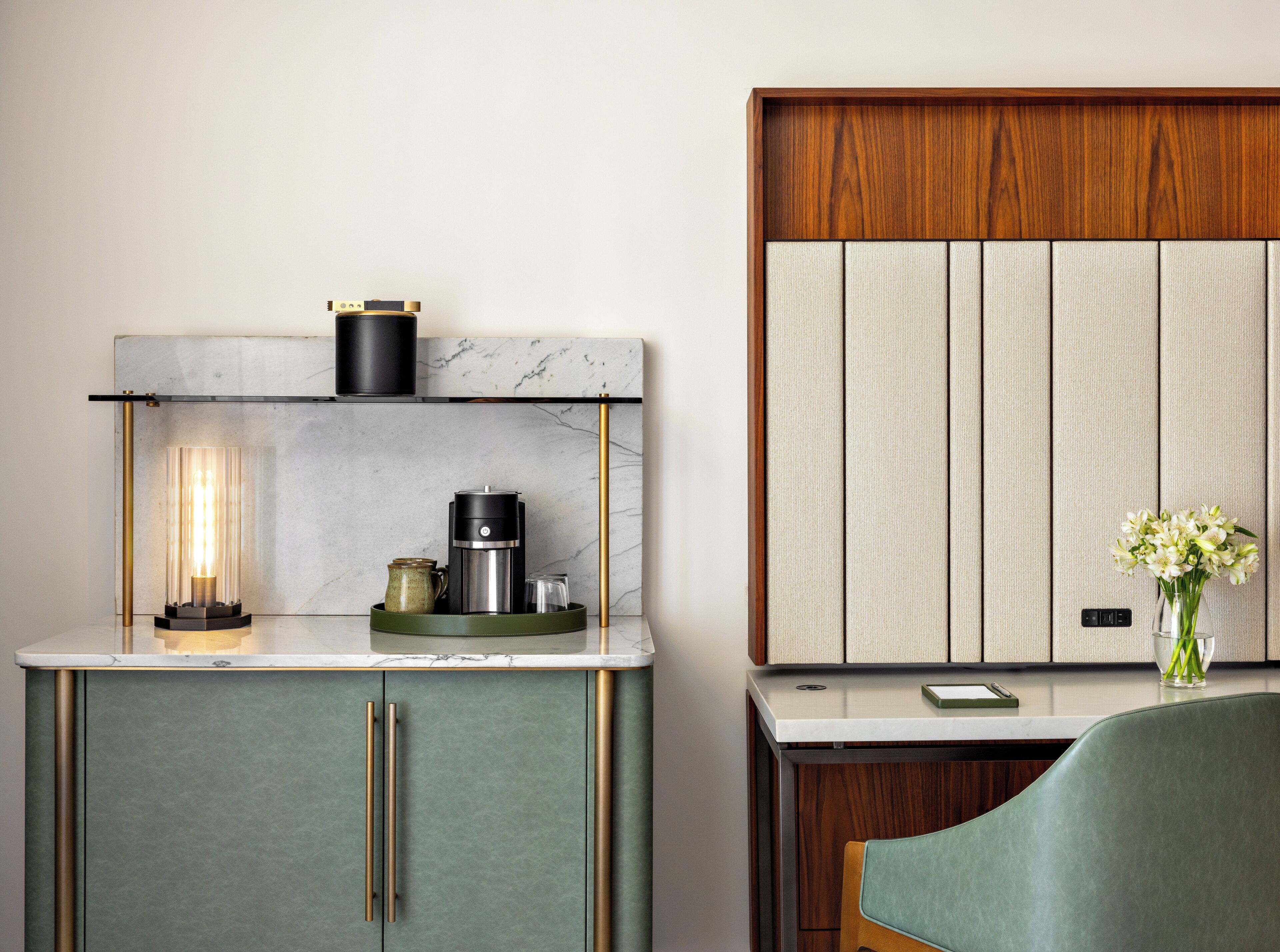 egyptian cotton sheets, premium bedding, pillow-top beds, in-room safe