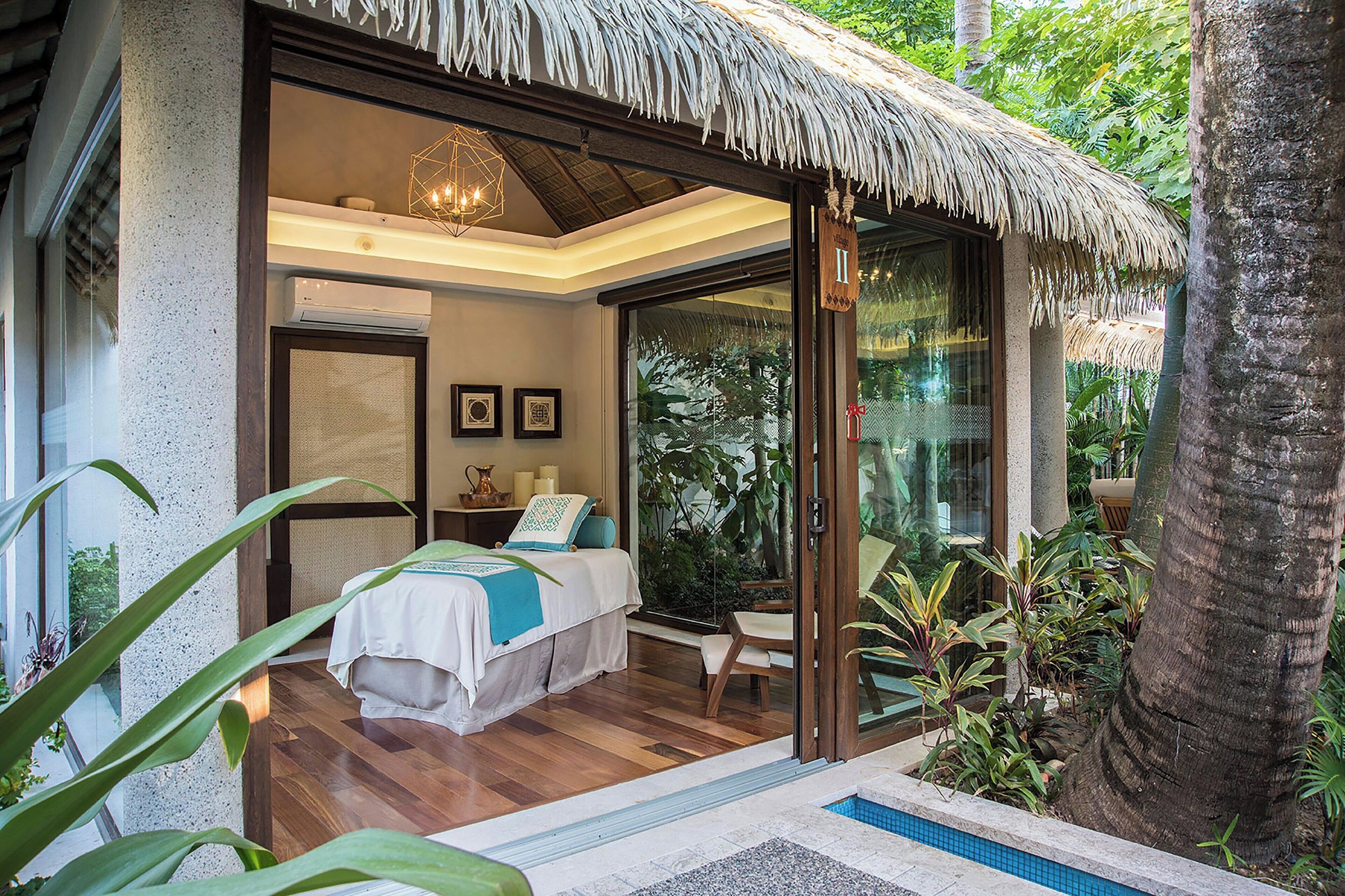 Hot tub, body treatments, aromatherapy, hot stone massages