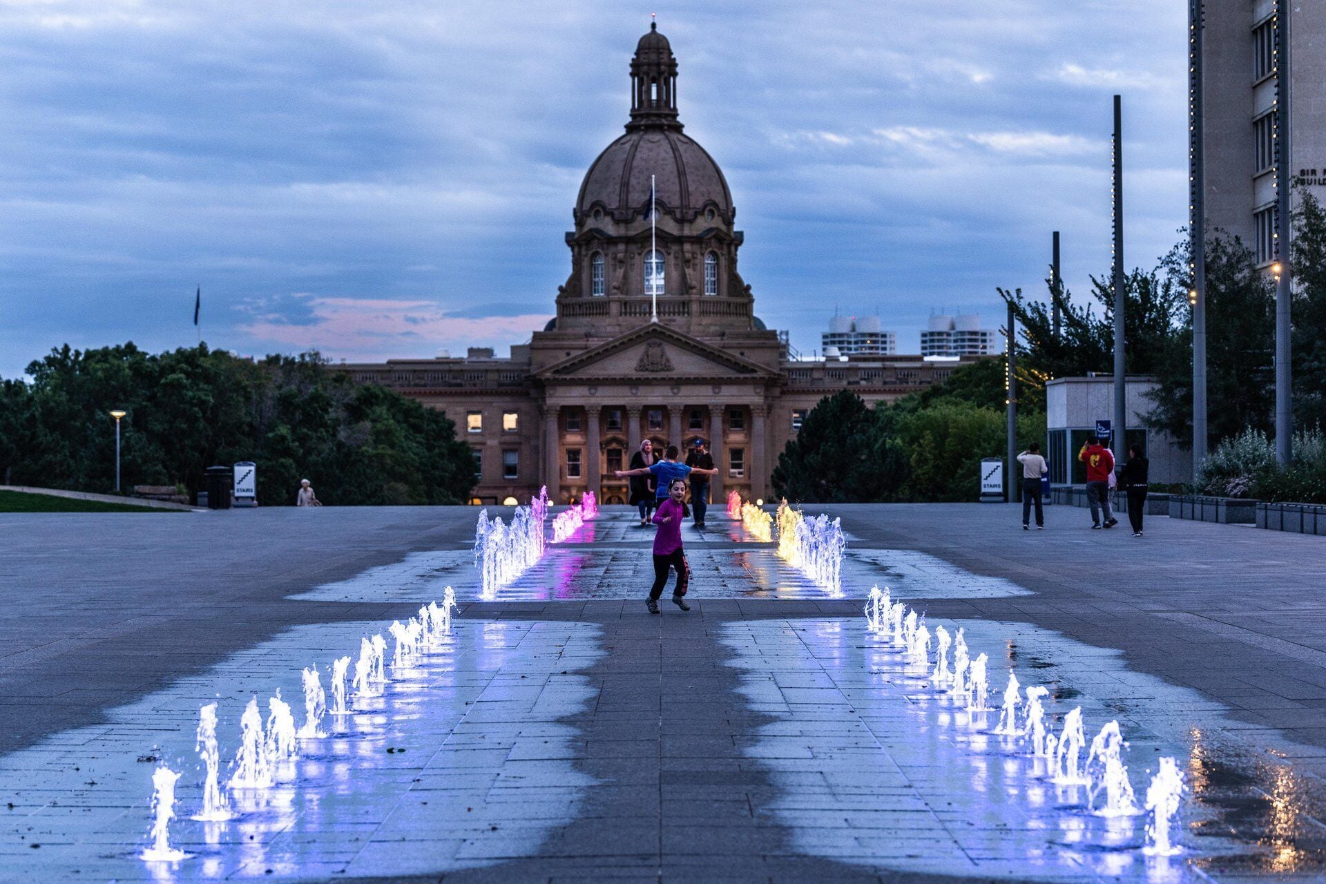 Photo - Holiday Inn Express Edmonton Downtown by IHG