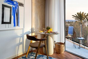 1 bedroom, minibar, in-room safe, blackout curtains