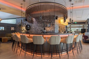 酒吧（店内）