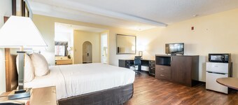 Days Inn by Wyndham Federal Way