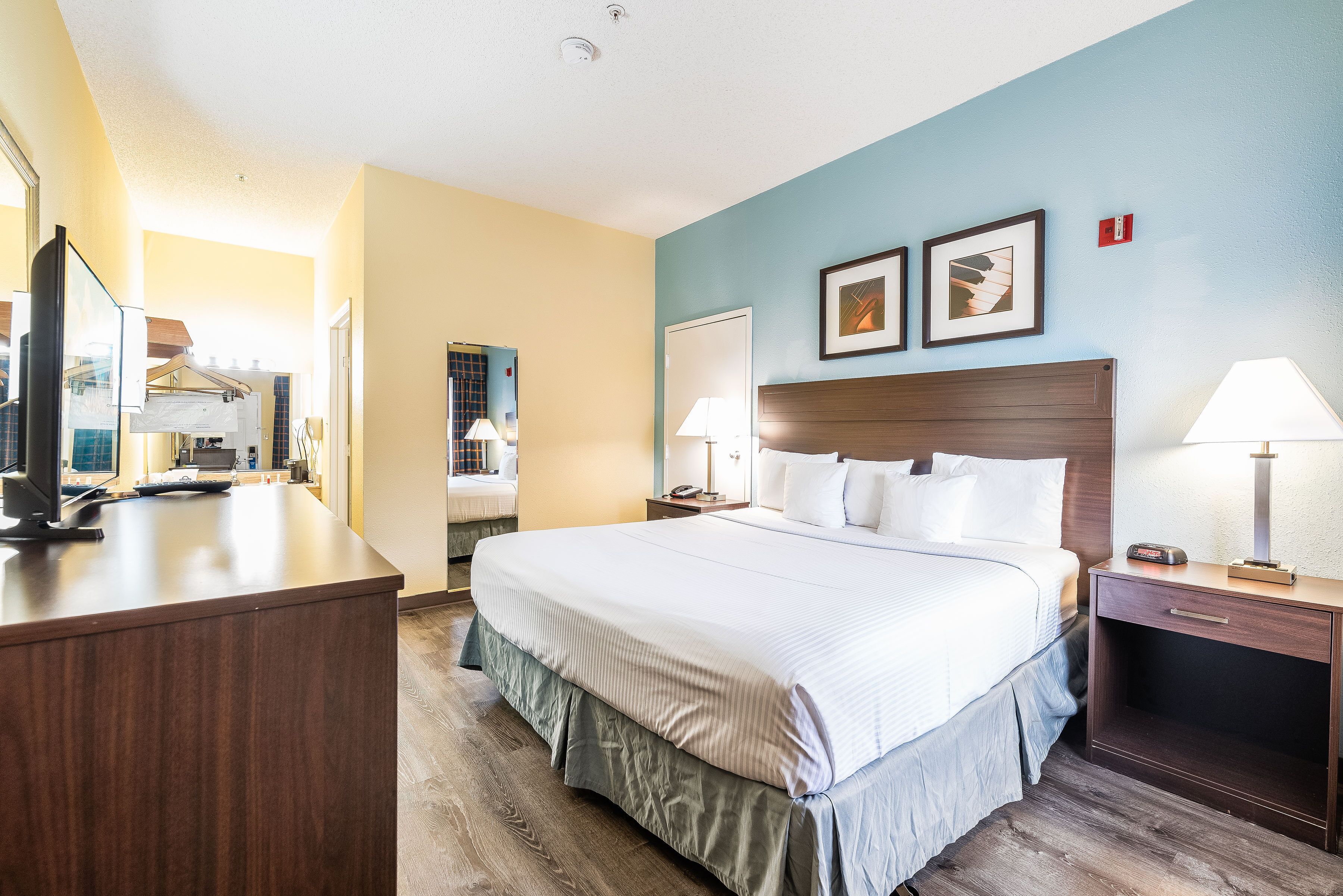 Foto - Days Inn by Wyndham Federal Way