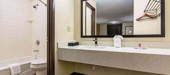 Econo Lodge Inn & Suites Matthews - Charlotte