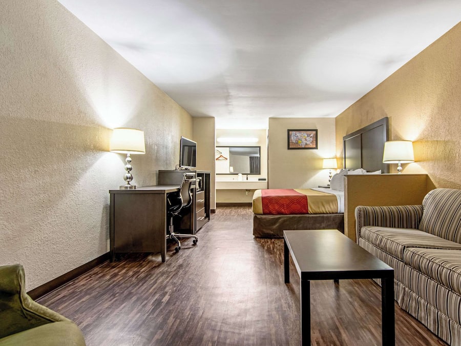 Premium bedding, iron/ironing board, cribs/infant beds, rollaway beds