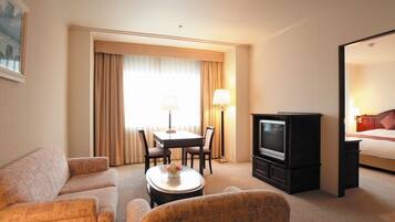 TV de tela plana, filmes pagos