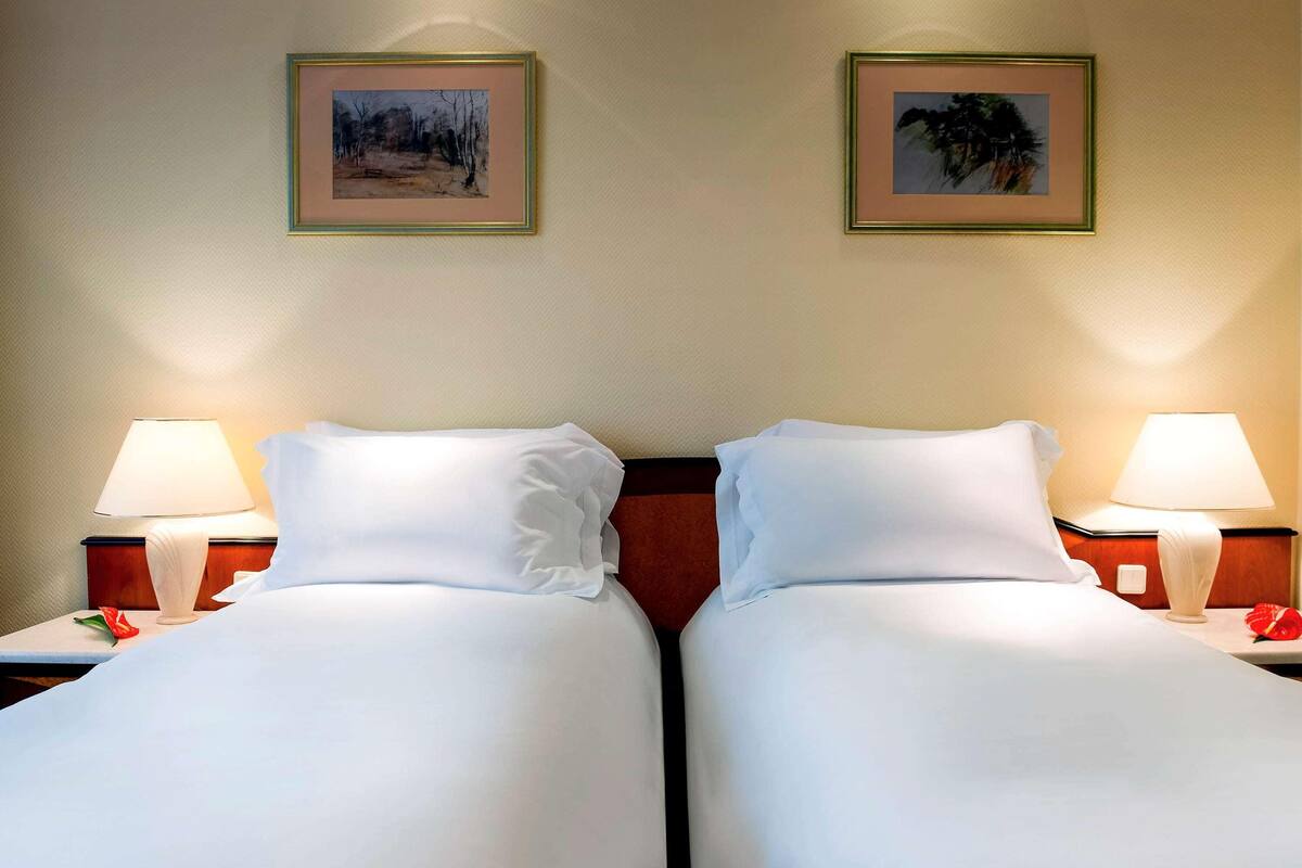 Premium bedding, Select Comfort beds, minibar, in-room safe