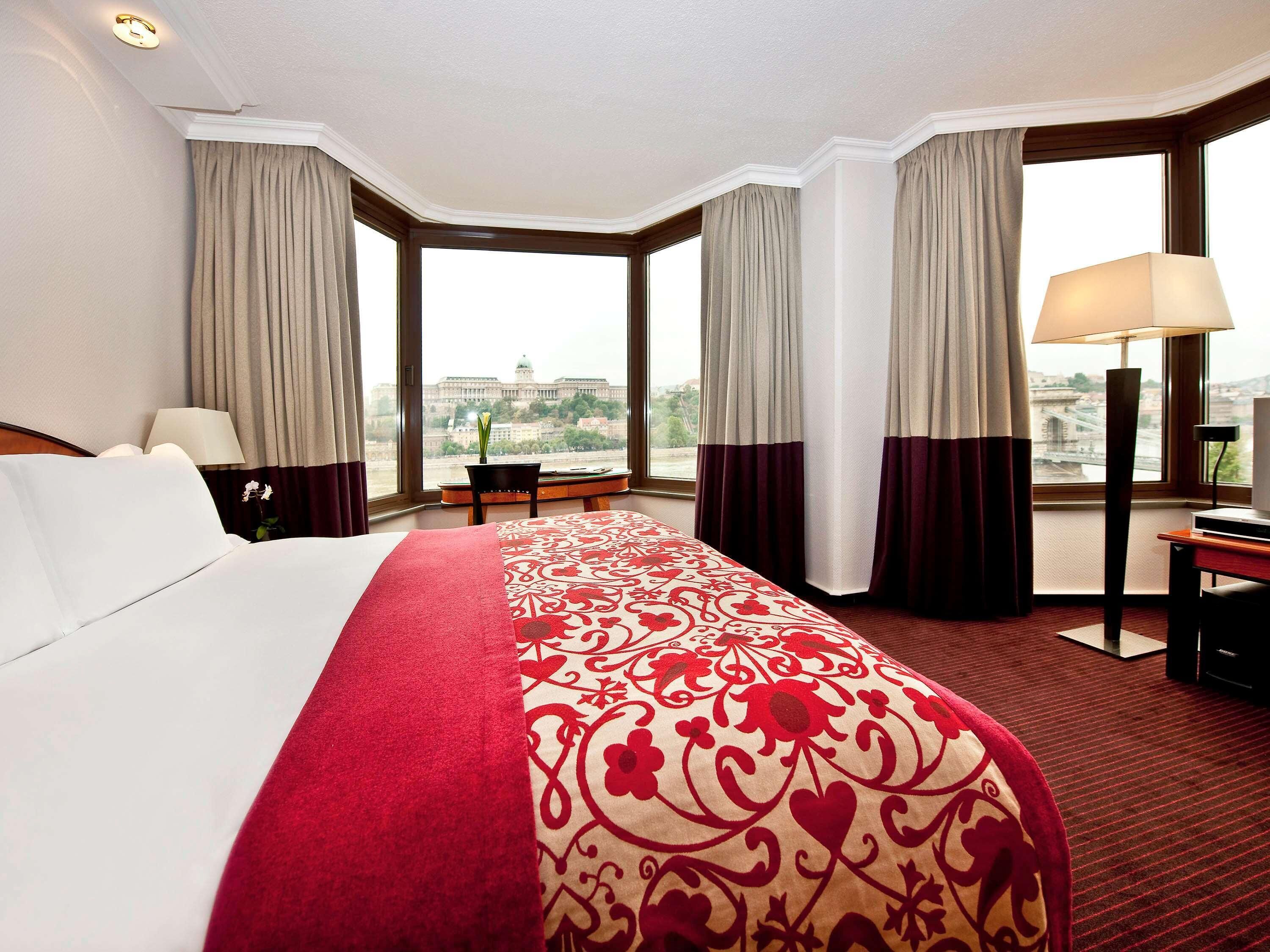 Premium bedding, Select Comfort beds, minibar, in-room safe