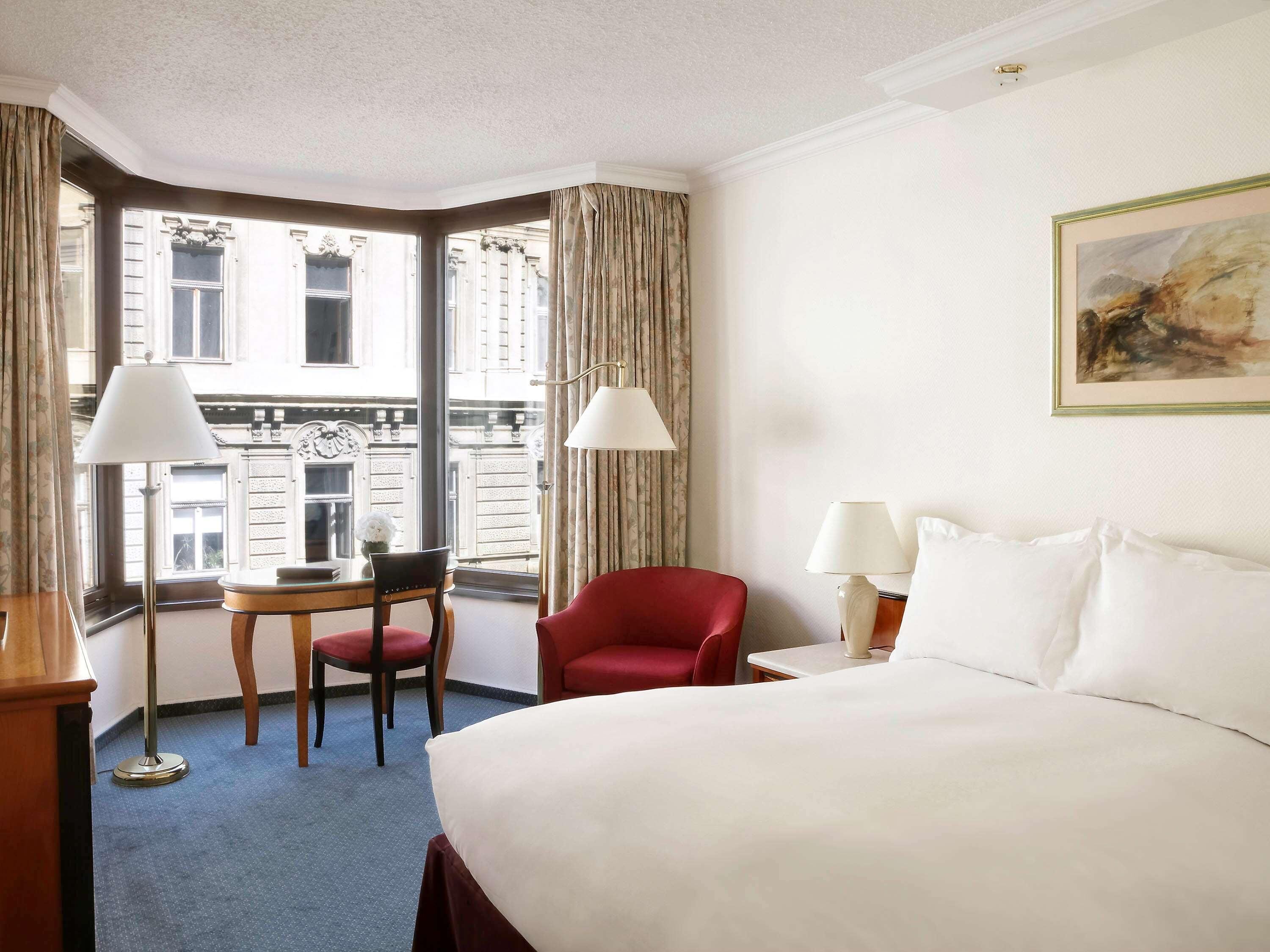 Premium bedding, Select Comfort beds, minibar, in-room safe