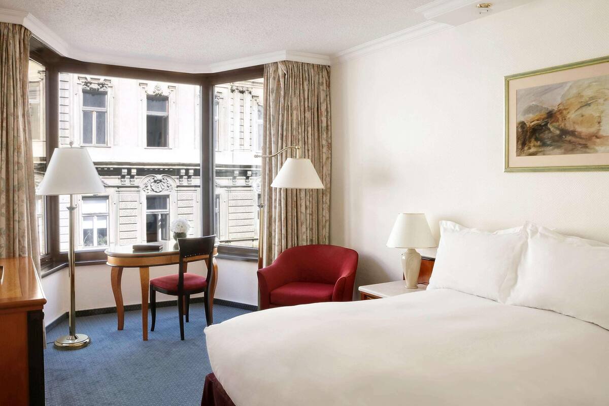 Premium bedding, Select Comfort beds, minibar, in-room safe