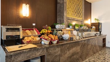Daily buffet breakfast (EUR 16 per person)