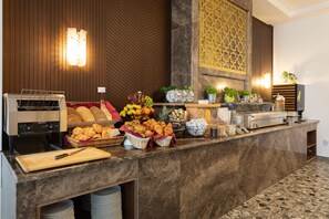 Daily buffet breakfast (EUR 16 per person)