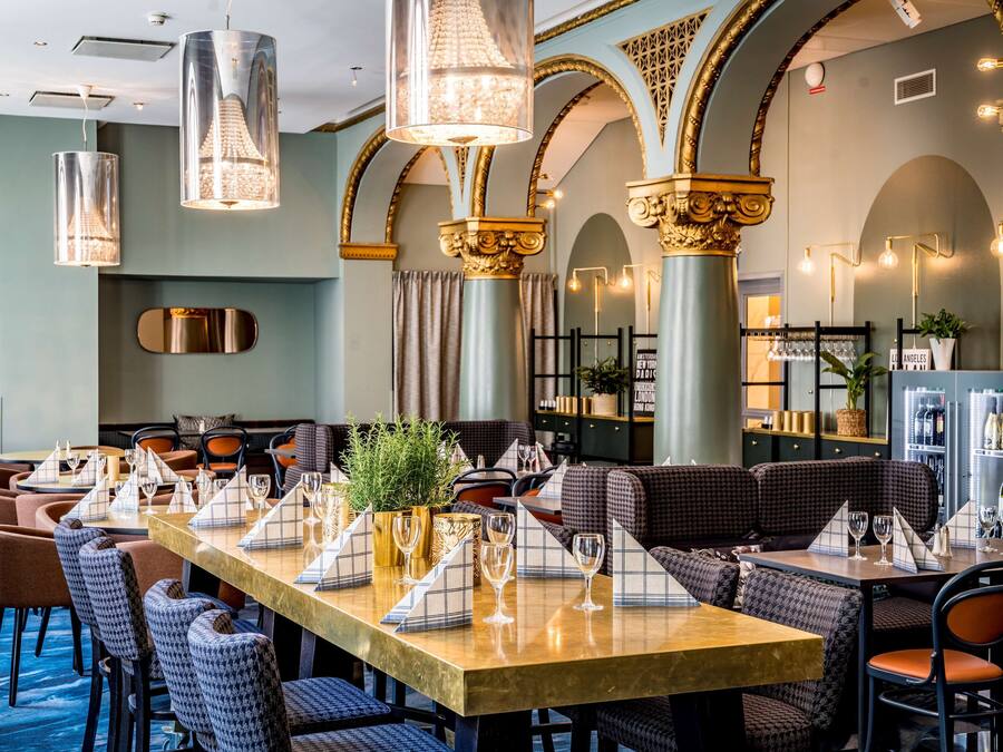 Breakfast, lunch, dinner served; Scandinavian cuisine