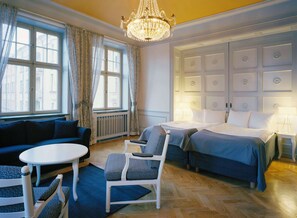 Superior Twin Room | Desk, blackout drapes, iron/ironing board, free cribs/infant beds - Scandic Frimurarehotellet (Linkoping)
